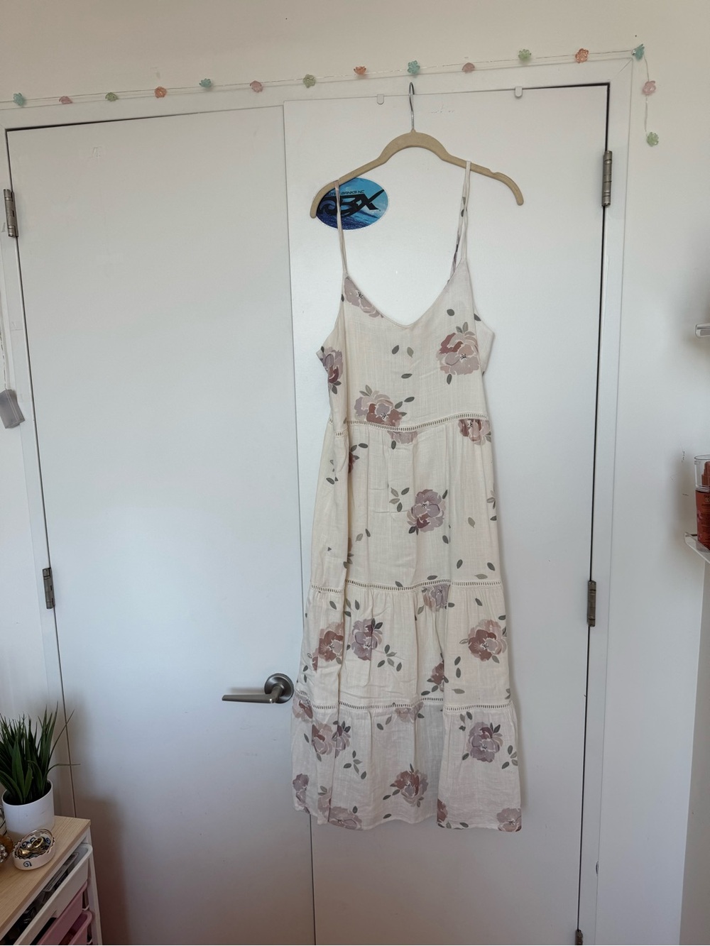 Splendid Cream Maxi Dress with Mauve Floral Print